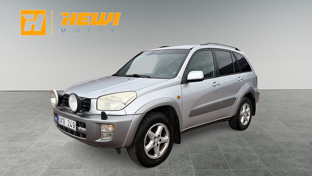 Toyota RAV4 5-dörrar 2.0 VVT-i 4x4|Nybesiktad|Drag|M-värm|S&V-hjul