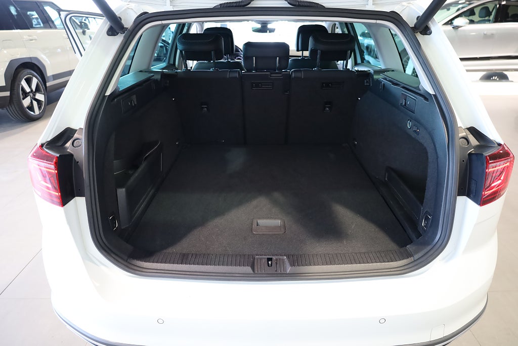 Volkswagen Passat Alltrack 2,0 TDI 190hk SCR 4Motion DSG | Värmare | Drag | 2020