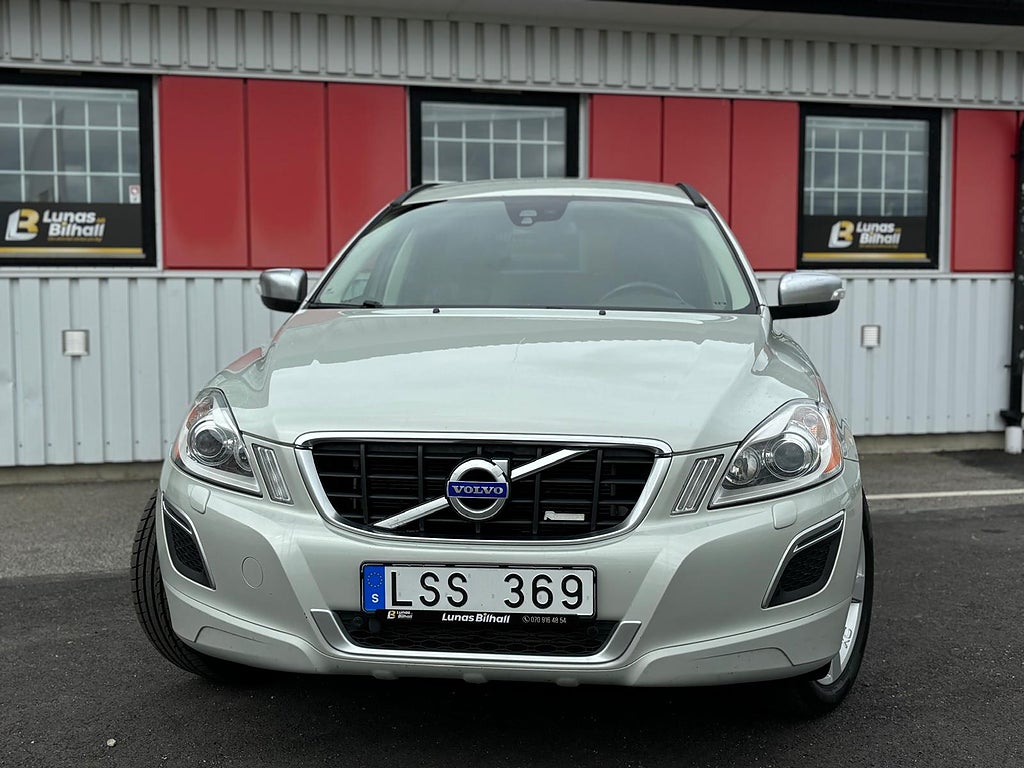 Volvo XC60 D3 AWD Geartronic Momentum, R-Design/Ny bes Euro5