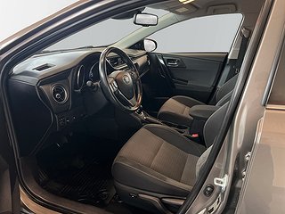 Toyota Auris 1,8 Hybrid Intense Edition S&V-hjul/M&K-värm
