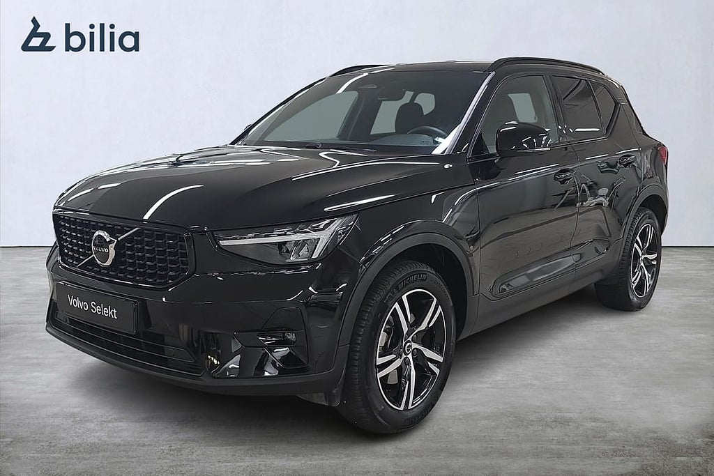Volvo XC40 B4 FWD Bensin Plus Dark