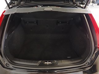 Halvkombi Volvo V40 Cross Country 23 av 23