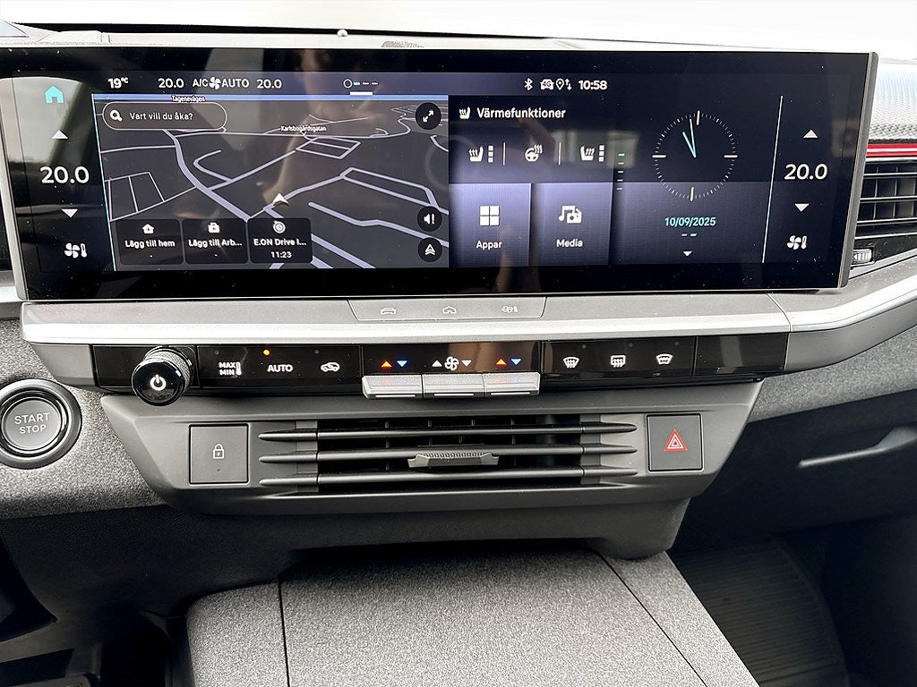 Bild på Opel Grandland Ultimate Hybrid Aut - DEMO