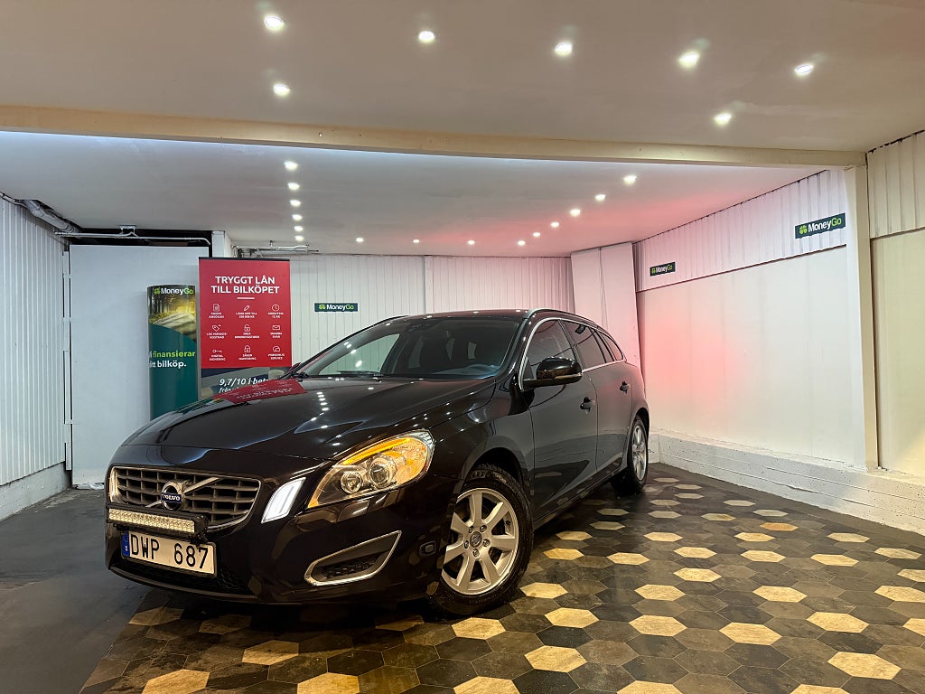 Volvo V60 T3 Momentum Drag (RÄNTA 1,95%)