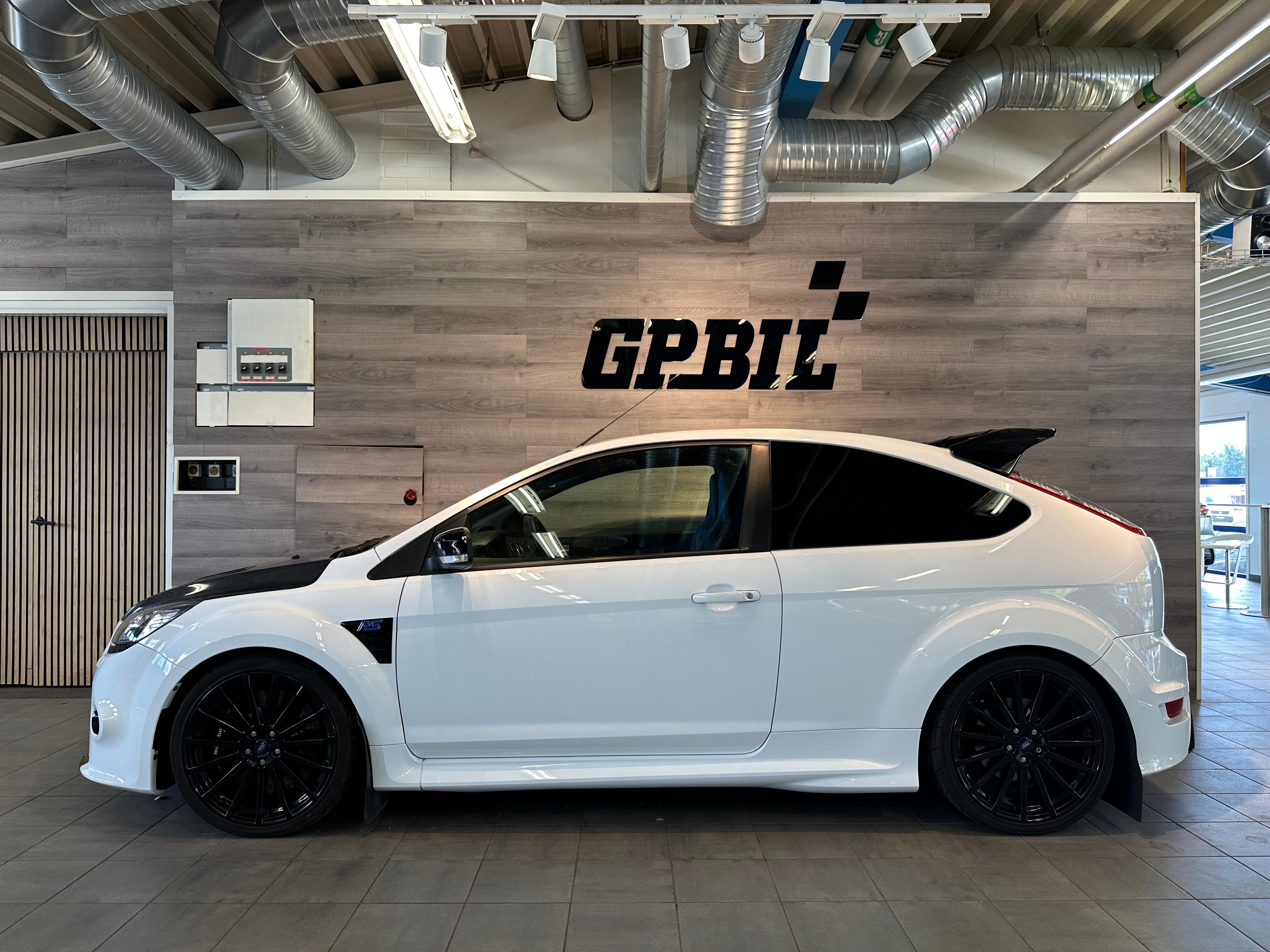 Ford Focus RS 2010, bild 2/51
