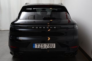 SUV Porsche Cayenne 5 av 32