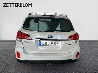 SUV Subaru Outback 4 av 19