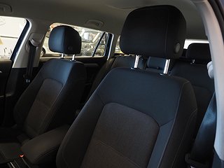 Kombi Volkswagen Passat 14 av 23