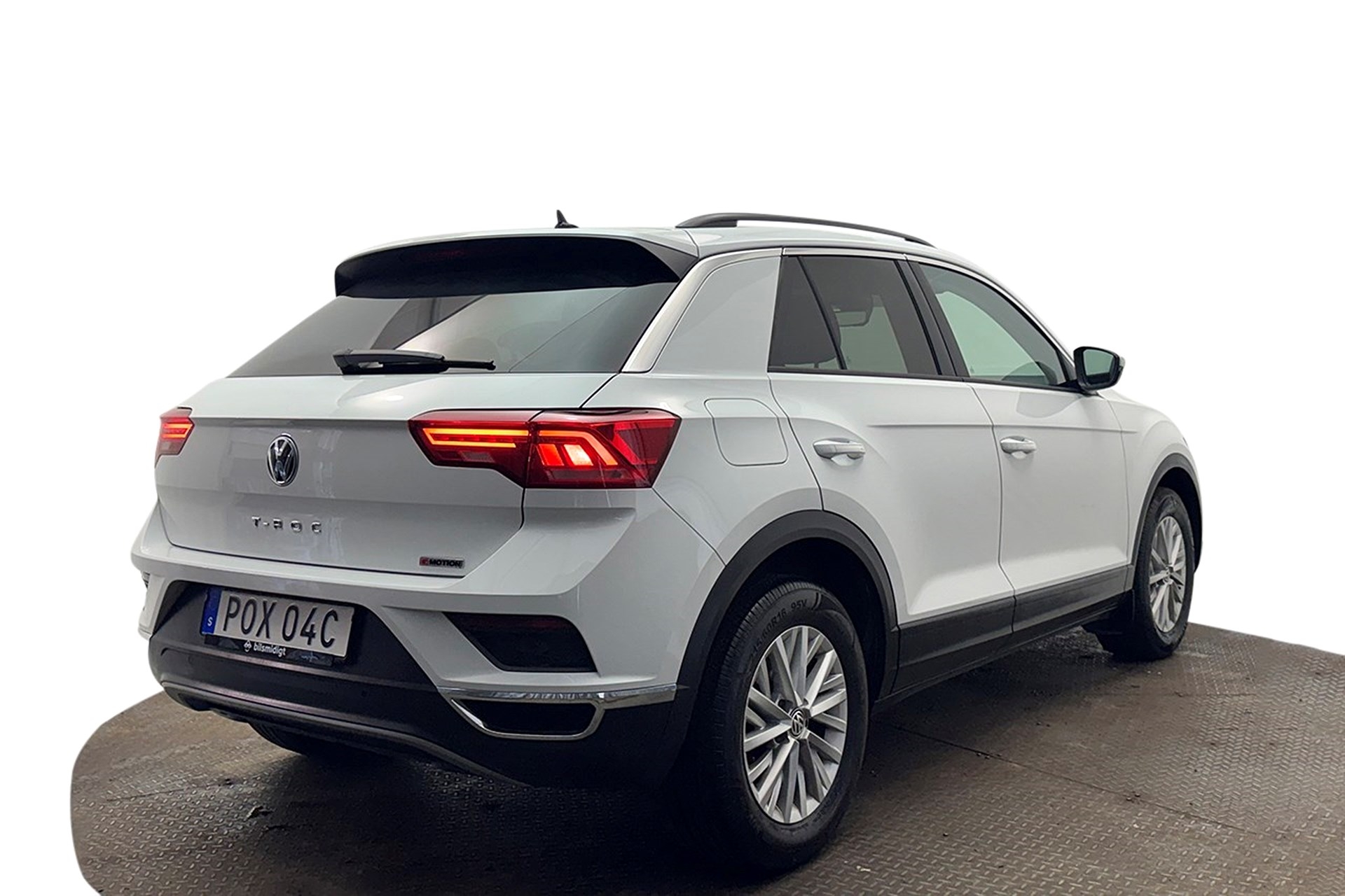 Volkswagen T-Roc 2019, photo 6/10