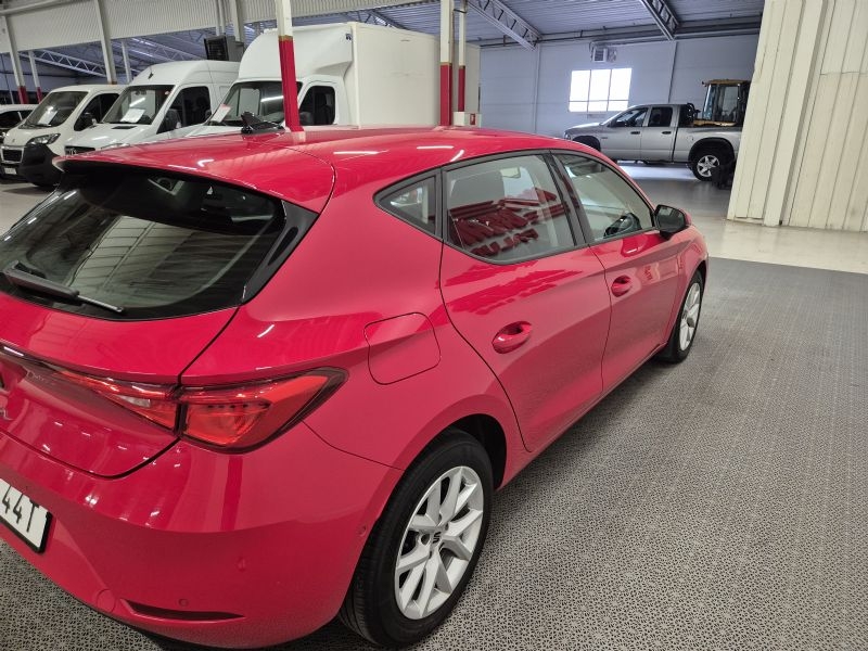 Seat Leon 2,0 Tdi Style 5d 115 Hk 2021, bild 6/41