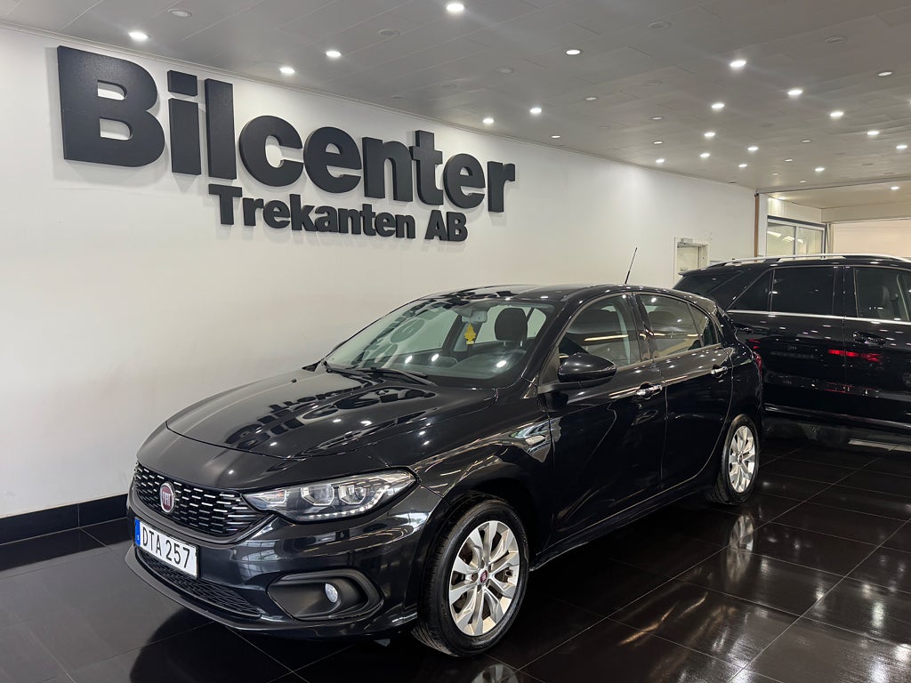 Fiat Tipo 1.6 E.Torq Lounge Euro 6 Automat LågaMil