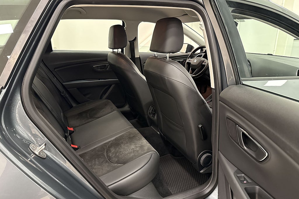 Seat Leon ST 1.2 TSI Aut Style P-Sensorer/CarPlay/Drag/Ledramp