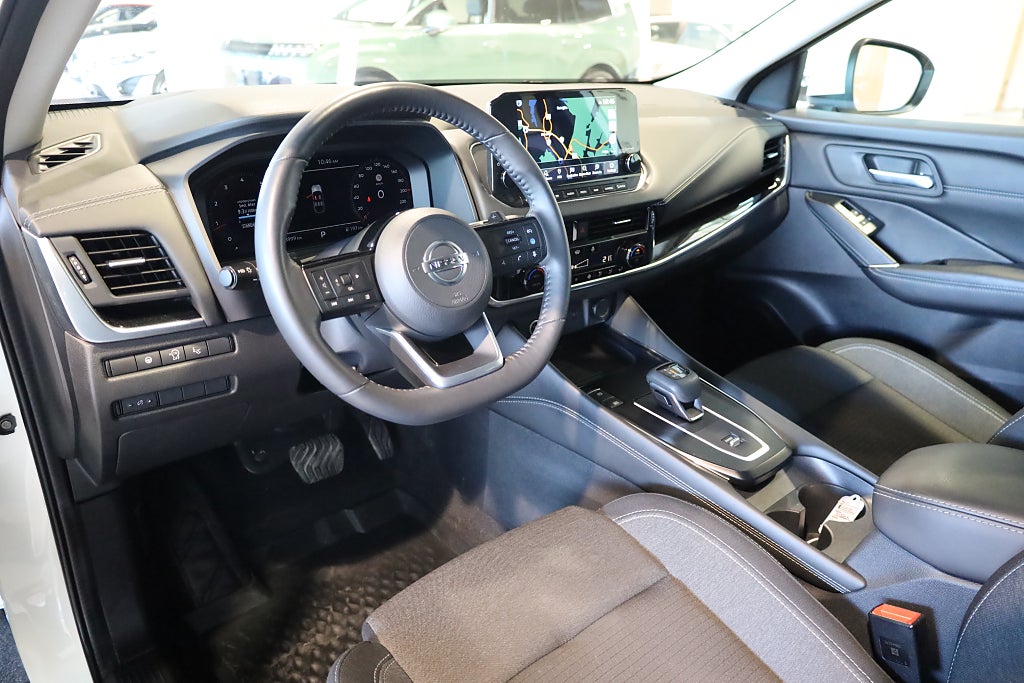 Nissan Qashqai 1.3 DIG-T XTRONIC-CVT N-Connecta Navi 360° Kamera Drag