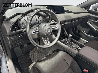 Halvkombi Mazda 3 8 av 16