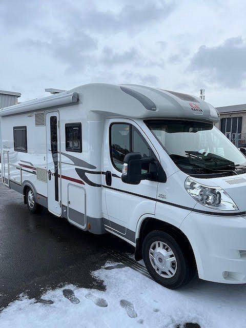 Adria Coral S 670 SLT Nyskick Automat Långbäddar bra ränta.