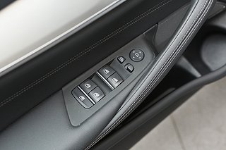 Kombi BMW 530e 19 av 26