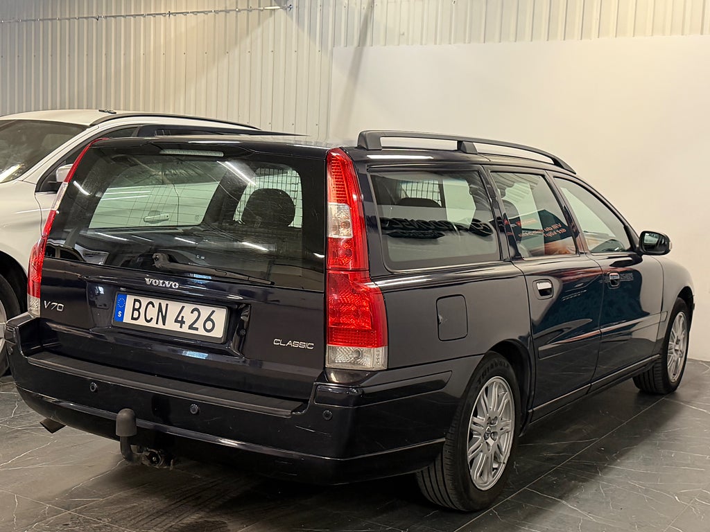 VOLVO V70 2.4D 185 ch CLASSIC MOMENTUM BVA 4x2 - ATTELAGE - 269000 km