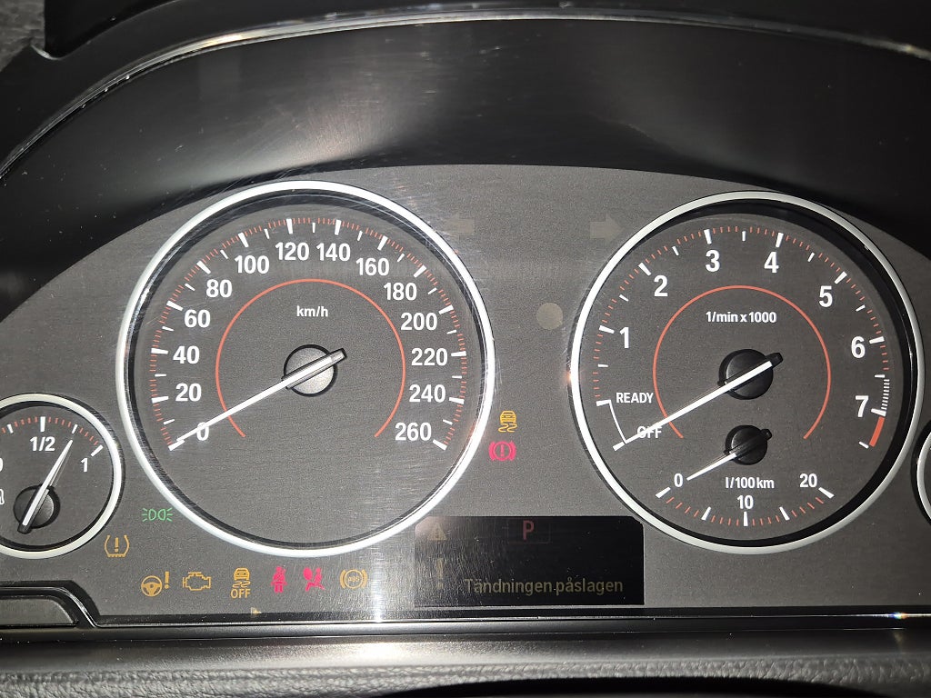 BMW 330i 2017 - miniatyr 10