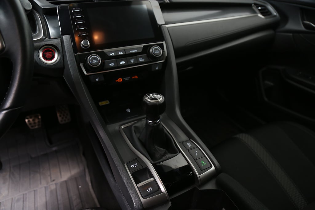 Honda Civic 1,5 i-VTEC Turbo 182hk Sport Plus 5D Motorvärmare 2021