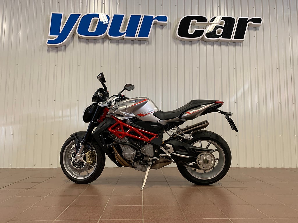 MV Agusta Brutale 1090 R 