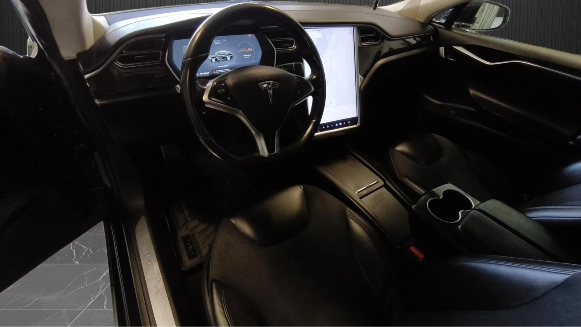 Tesla Model S 2016, bild 6/33