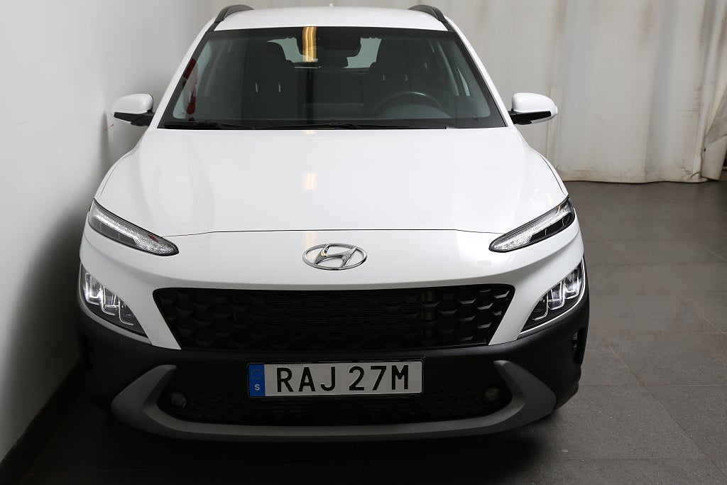 Hyundai Kona 1,0 T-GDI 120hk Essential Aut Kamera Carplay Drag 2023