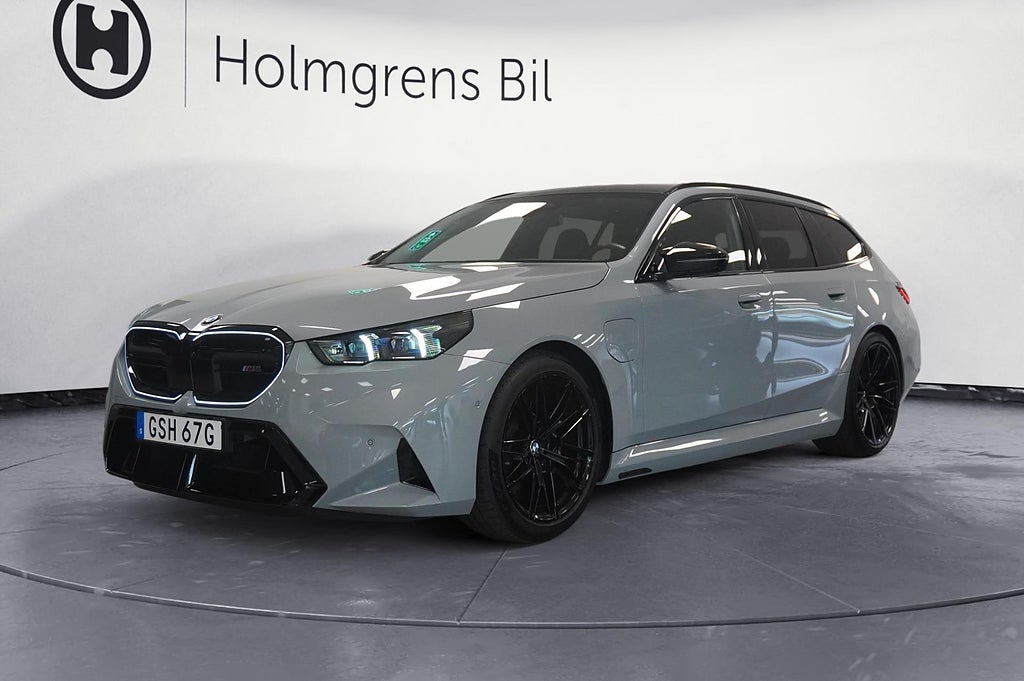 BMW M5 Touring Innovation DAP Pano Bw Drag