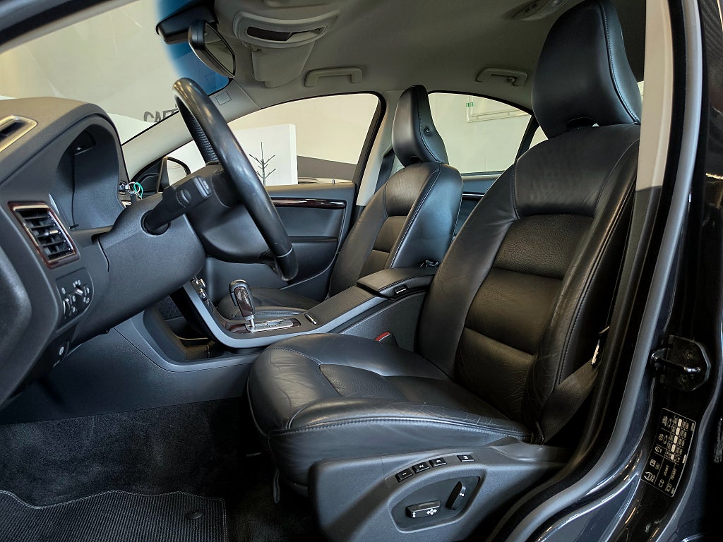 Volvo S80 2.5FT Geartronic Summum / Skinn / Stolsminne / Drag