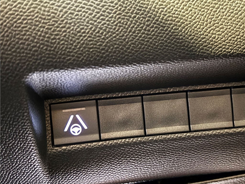 Bild på Peugeot 2008 GT 1.2 PT 130hk Aut - B-KAMERA, CARPLAY