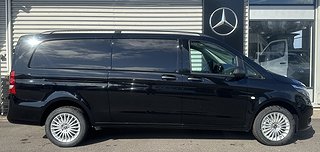 Transportbil - Skåp Mercedes-Benz Vito 3 av 13