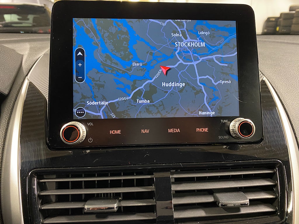 Bild på Mitsubishi Eclipse Cross Business PHEV 188hk Aut AWD - B-KAMERA, CARPLAY