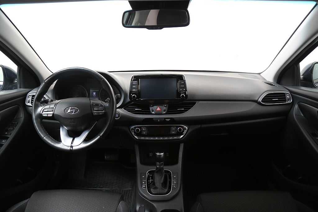 Hyundai i30 1,4 T-GDi 140hk Trend Kombi Aut CarPlay Kamera 2019