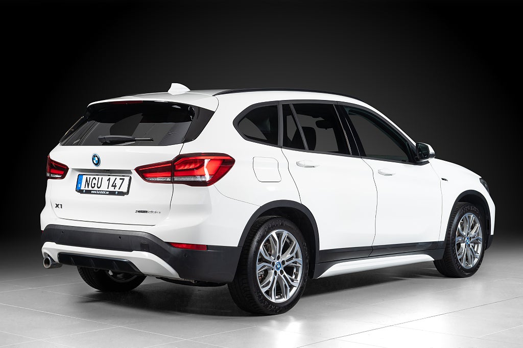BMW X1 2022 - miniatyr 2