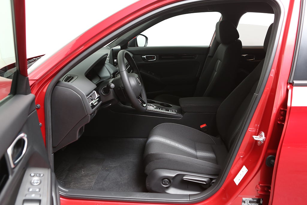 Honda Civic FACELIFT | Elegance | FullHybrid 184Hk 2026