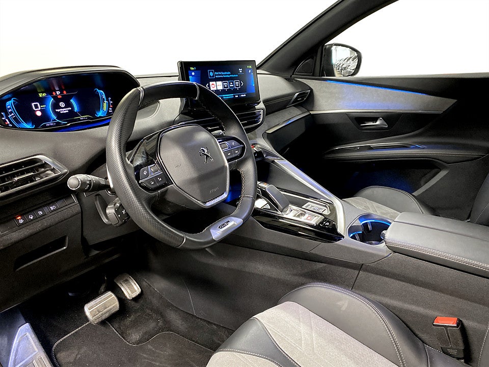 Bild på Peugeot 3008 GT Hybrid4 PHEV 300hk Aut 4WD B-KAMERA CARPLAY