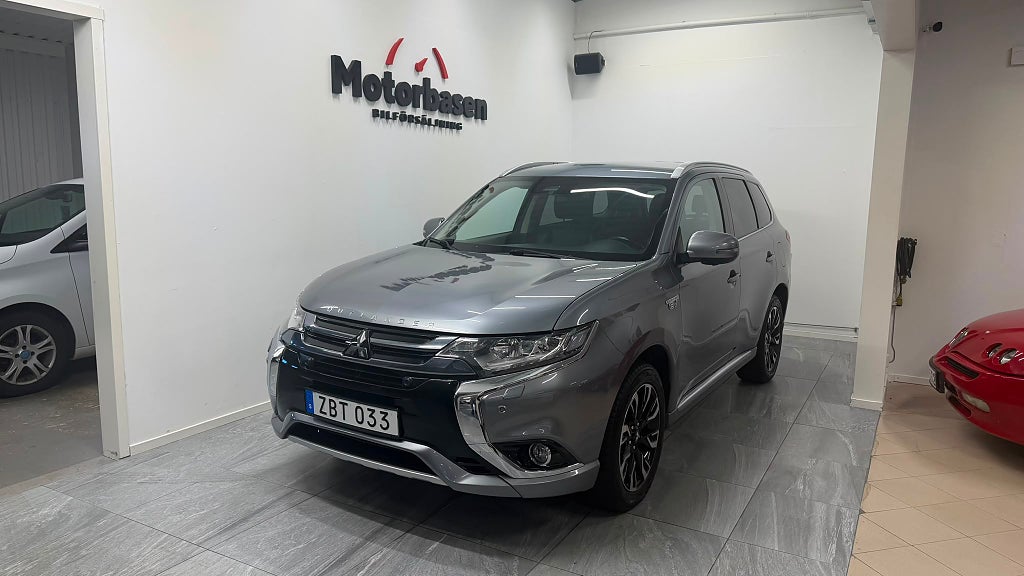 Mitsubishi Outlander PHEV CVT Business Euro 6