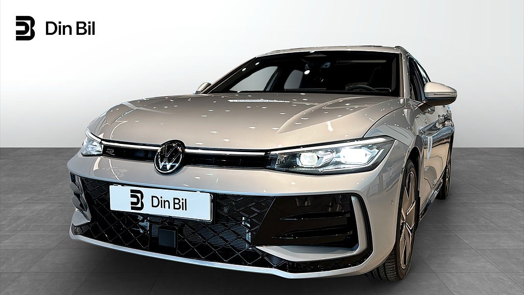 Volkswagen Passat EHYBRID 272 DSG6 R-LINE