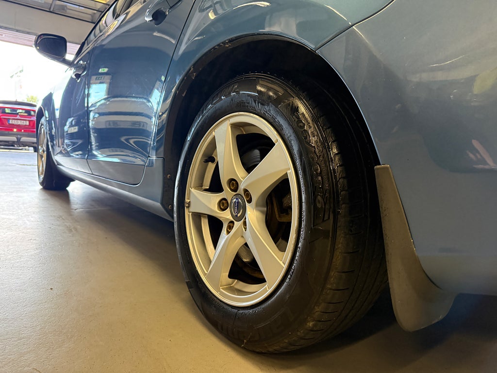 Volvo V60 2015 - miniatyr 9