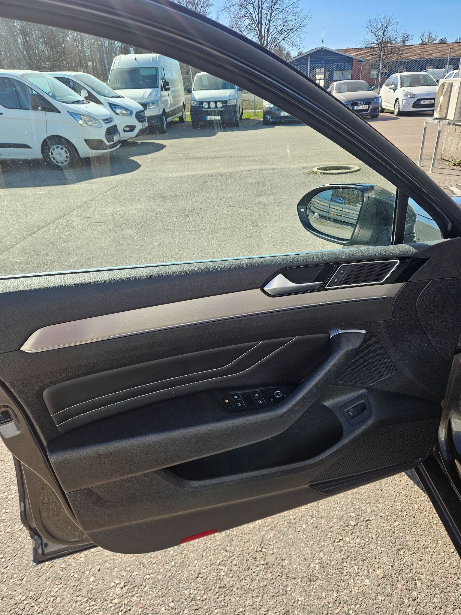 Volkswagen Passat 2020, bild 3/49