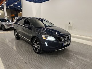 Volvo XC60 D5 AWD Summum VOC Värmare Pano Kamera Blis Drag