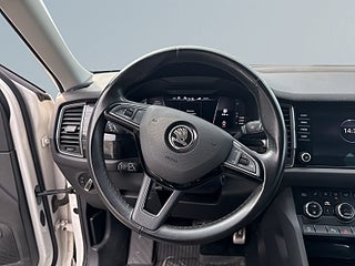 Skoda Kodiaq 2.0 TSI 4×4  Drag/Kamera/D-Värm/CANTON/Skinn/S&V-Däck – bild 9