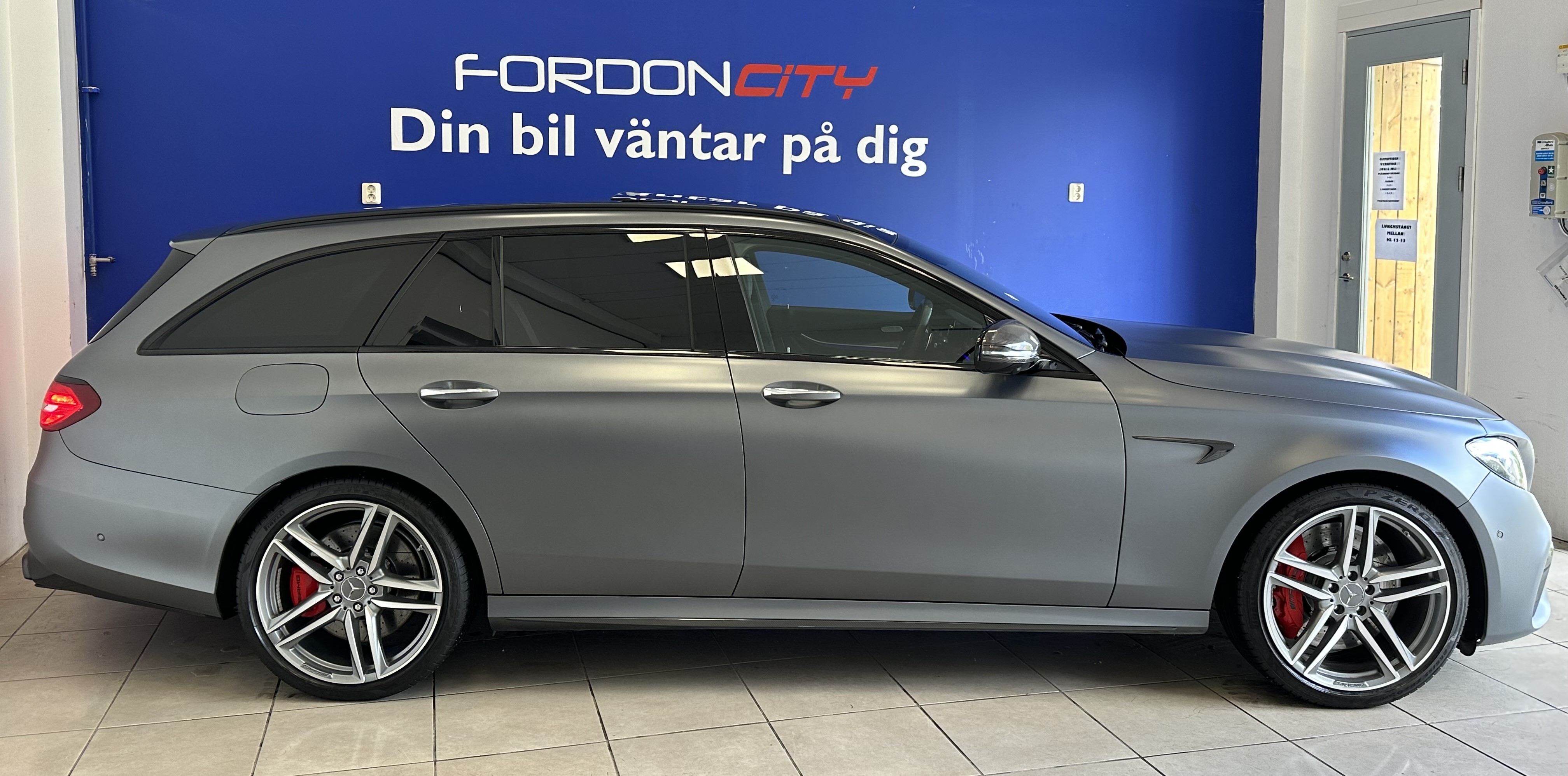 Mercedes-Benz E 2018, bild 3/41