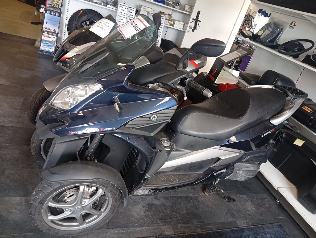 Quadro 350S 350