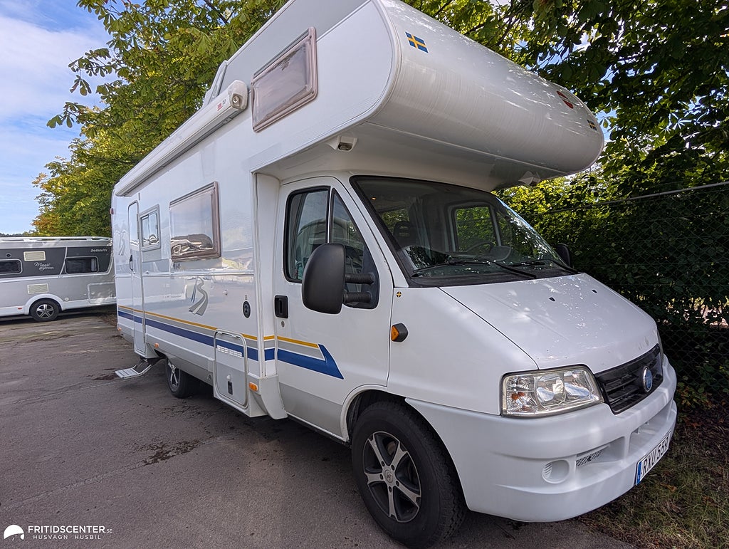 Bürstner A645 *Familjebil / 6 bältade / Rymlig
