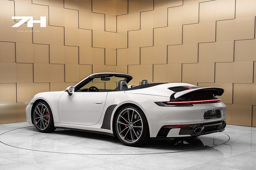 Porsche 911 Carrera S Cab Sport Chrono Sportavgas PASM Kamera