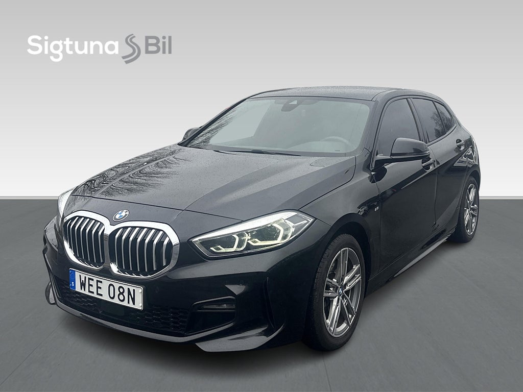 BMW 118I Steptronic M Sport / Rattvärme / HiFi / CarPlay / Navi