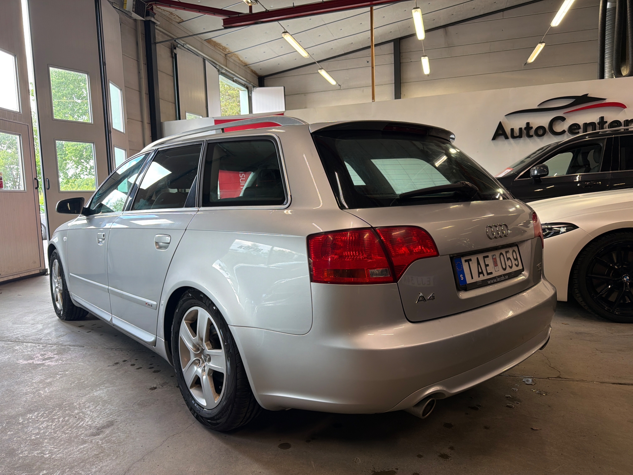 Audi A4 2007, photo 5/36