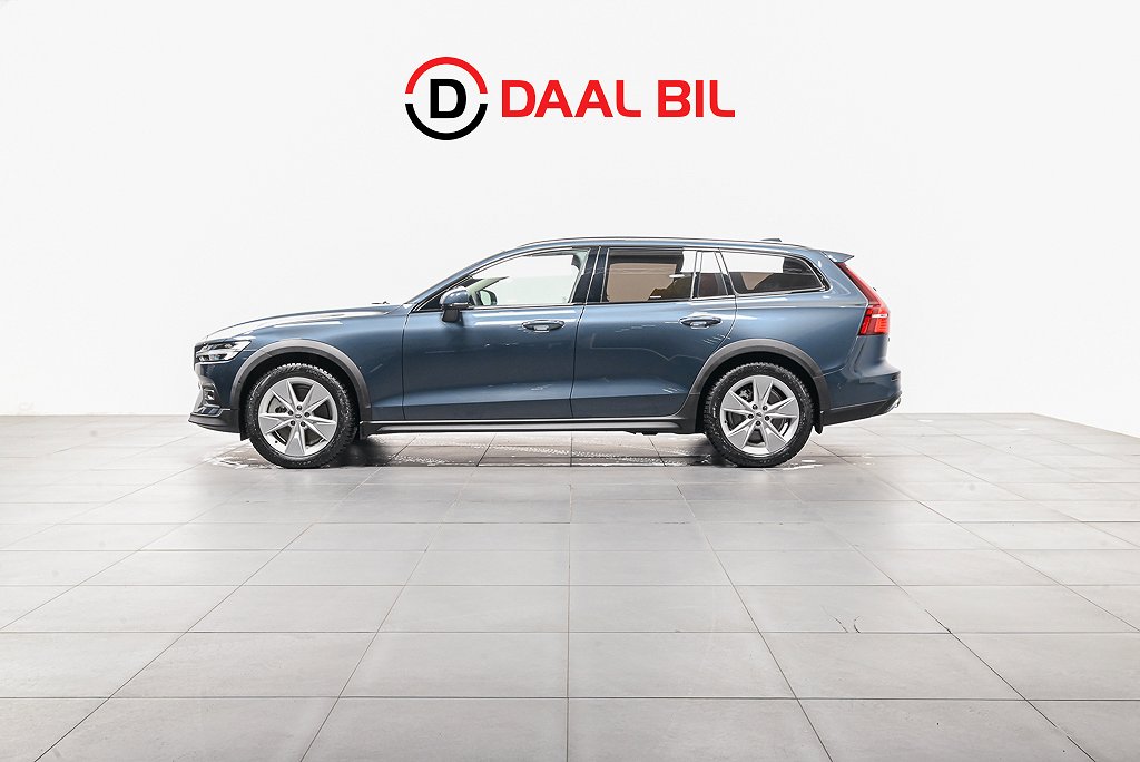 Volvo V60 Cross Country B5 AWD 250HK ULTIMATE PANO H/K®