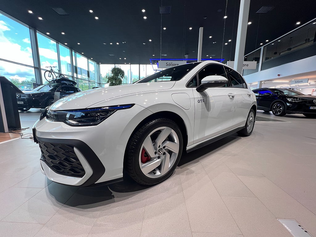 Volkswagen Golf GTE Plug in **Privatleasing fr.5 349kr/mån**
