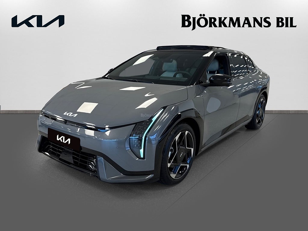 Kia EV4 Fastback GT Line *91 914 kr rabatt & vinterhjul ingår*